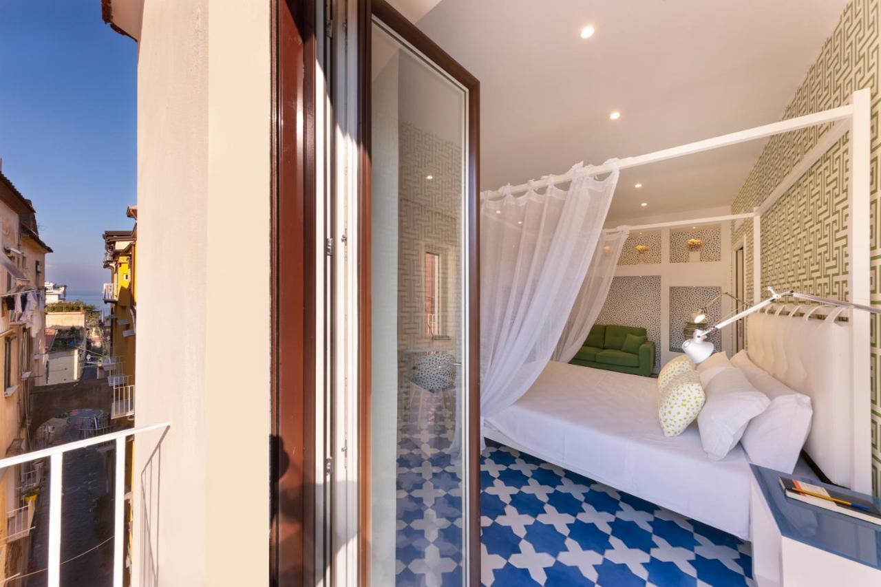 Luxury&Romantic Apartment With Balcony In Sorrento Exterior foto
